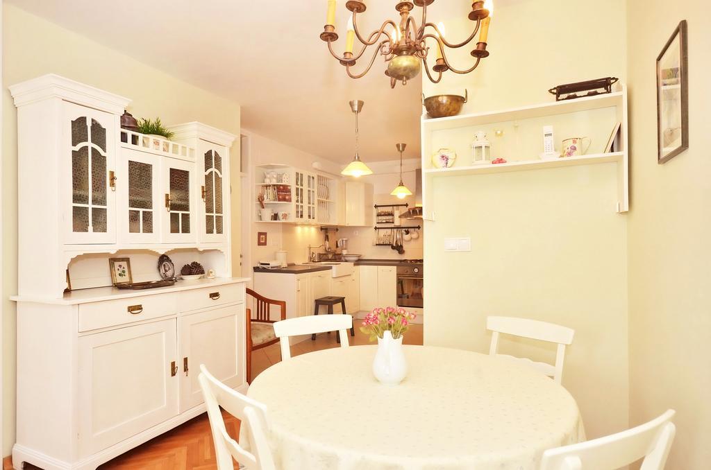 Apartments Zoran Split Ruang foto