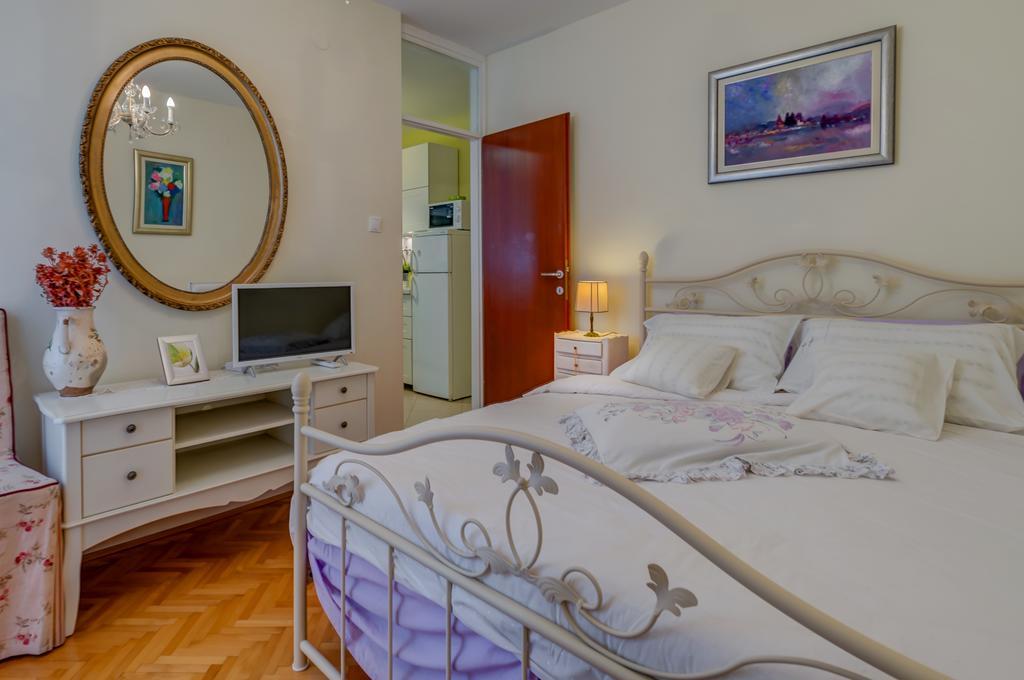 Apartments Zoran Split Bagian luar foto